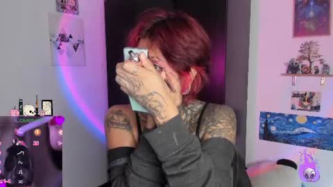 Snapshot of succubus_girl_ chatting on 25, 7, 2026 Alexy online show from 25, 7, 2026