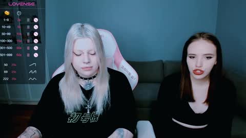 succubus_leslie online show from 6, 12, 2024