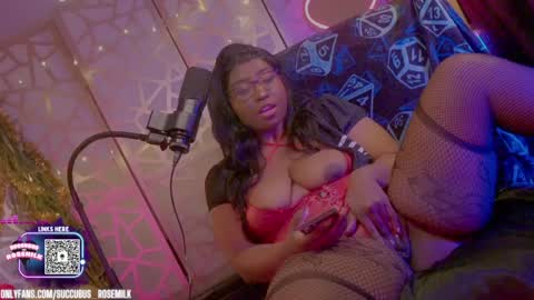 Succubus RoseMilk online show from 7, 1, 2025