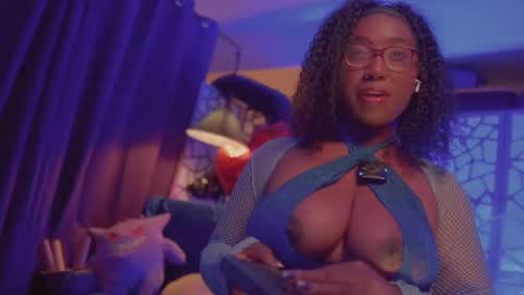 Succubus RoseMilk online show from 13, 10, 2025