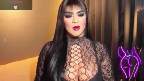 JADE ELYSE online show from 18, 10, 2025