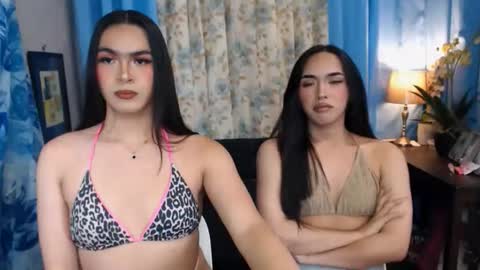 Snapshot of suckerfucker2cums chatting on 5, 2, 2026 mitch and mitchie online show from 5, 2, 2026