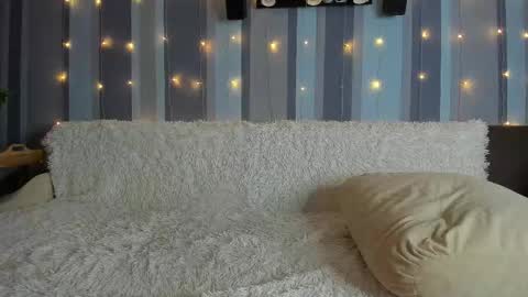 Kat Martinez online show from 25, 2, 2026