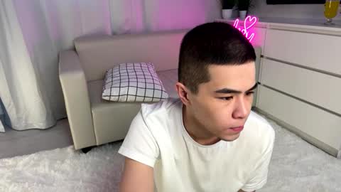 Snapshot of sue_star chatting on 1, 2, 2025 Emmy online show from 1, 2, 2025