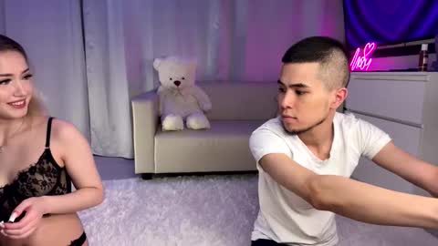 Snapshot of sue_star chatting on 14, 9, 2025 Emmy online show from 14, 9, 2025