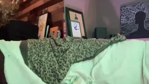 Snapshot of sugadee chatting on 27, 12, 2024 sugadee online show from 27, 12, 2024