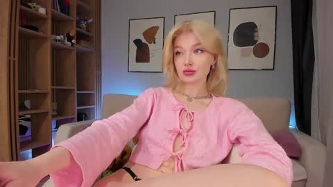 Snapshot of sugar_club chatting on 1, 12, 2024 sugar_club online show from 1, 12, 2024