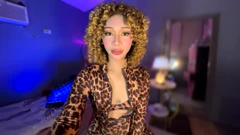 Snapshot of sugar_hally chatting on 26, 2, 2026 your ultimate goddess online show from 26, 2, 2026