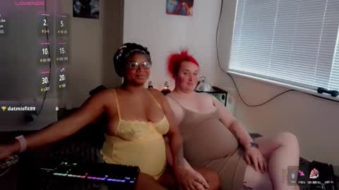 Snapshot of sugarbearlove87 chatting on 26, 9, 2025 lexi love online show from 26, 9, 2025