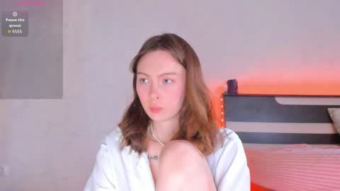 Snapshot of sugarsin_ chatting on 8, 6, 2026 Lola online show from 8, 6, 2026