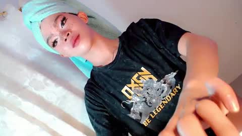 Snapshot of sugarxbaby_ chatting on 31, 1, 2025 LoveSugar online show from 31, 1, 2025