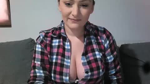 Snapshot of sugaryasmin chatting on 10, 12, 2024 SugarYas online show from 10, 12, 2024