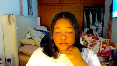 Snapshot of suggarbaby1 chatting on 10, 9, 2025 Cami Back in 2 hours online show from 10, 9, 2025