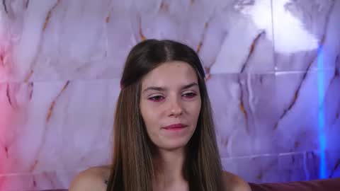 sukie_spooky online show from 3, 10, 2025