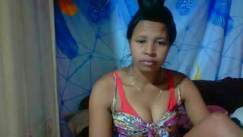 Snapshot of sukietalore chatting on 21, 5, 2026 SukieTalore online show from 21, 5, 2026