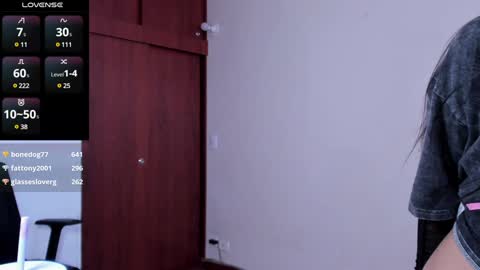 Nicolle  online show from 18, 1, 2025