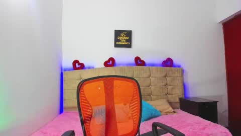 summer_girls01 online show from 26, 9, 2025