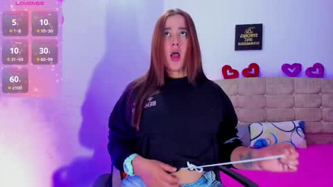 summer_girls01 online show from 10, 1, 2026