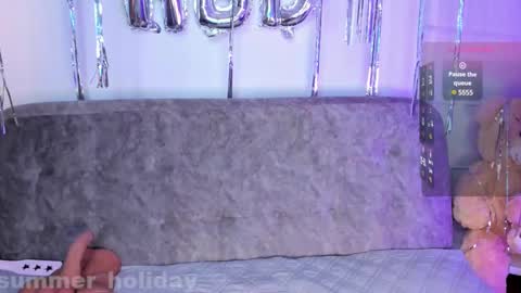 OnlyFans summer holiday online show from 17, 1, 2025