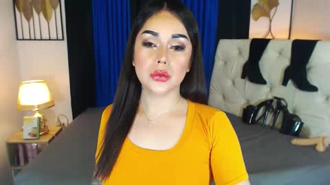 Snapshot of summerleonets chatting on 12, 3, 2025 Summer online show from 12, 3, 2025