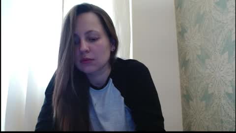 sun__shadow online show from 18, 9, 2025