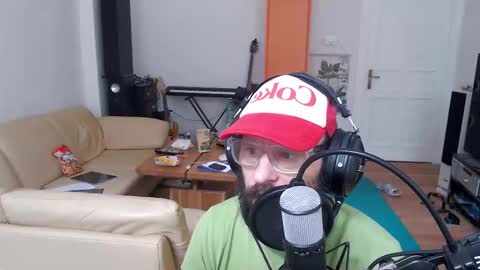 Snapshot of sunbeatshower chatting on 10, 9, 2025 sunbeatshower online show from 10, 9, 2025