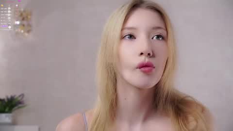 Lily online show from 18, 5, 2026