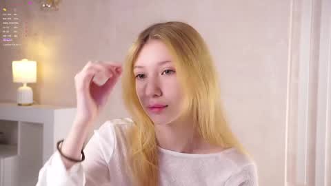 Lily online show from 31, 5, 2026