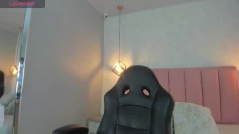  S U N N Y online show from 16, 1, 2026