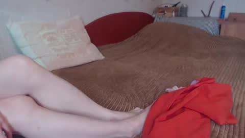 Alina   Streams Mon to Fri online show from 17, 1, 2025