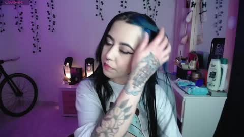 Sunset online show from 12, 4, 2026