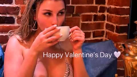 sunsetwithava online show from 14, 2, 2026