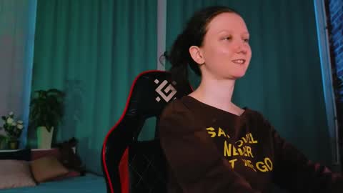 Snapshot of sunshine_blaze chatting on 22, 2, 2026 Alice online show from 22, 2, 2026