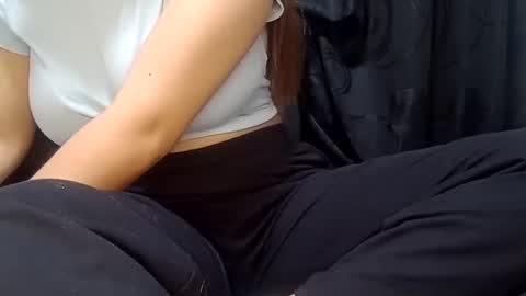 Annie online show from 27, 12, 2024