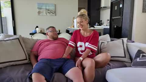 Ava online show from 9, 2, 2026