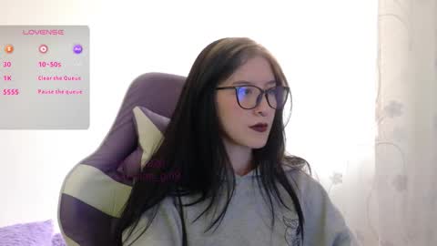 sunshine_girl9 online show from 3, 3, 2026