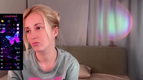 Snapshot of super_peach_stream chatting on 5, 12, 2024 ANNApvt open full info in bio online show from 5, 12, 2024