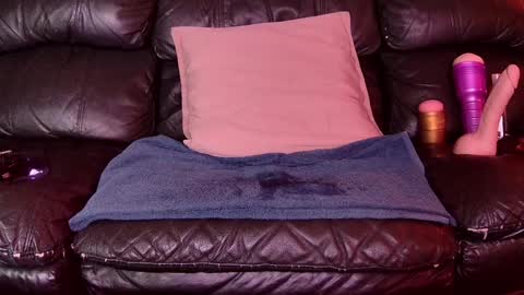 Thomas online show from 4, 1, 2025