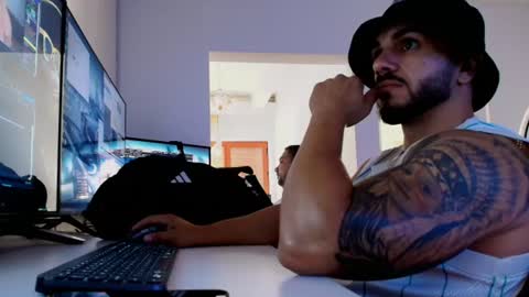 Snapshot of supermanboyxxl chatting on 1, 8, 2026 supermanboyxxl online show from 1, 8, 2026