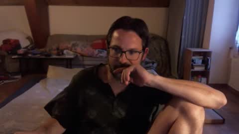 supersquirrel81 online show from 12, 9, 2025