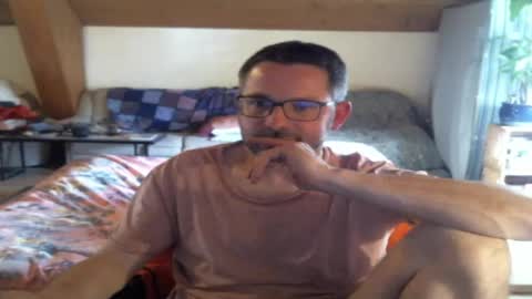 Snapshot of supersquirrel81 chatting on 8, 5, 2026 supersquirrel81 online show from 8, 5, 2026