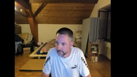 Snapshot of supersquirrel81 chatting on 17, 7, 2026 supersquirrel81 online show from 17, 7, 2026