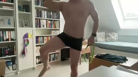 Snapshot of surfstar81 chatting on 28, 9, 2025 surfstar81 online show from 28, 9, 2025