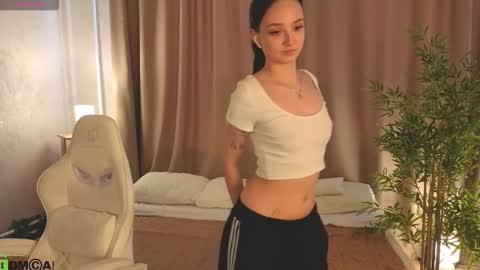 Snapshot of susan__clark chatting on 20, 2, 2026 Annie online show from 20, 2, 2026