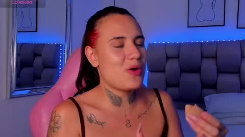 Susan online show from 25, 11, 2025