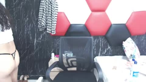 Snapshot of susanleroy chatting on 10, 12, 2024 susanleroy online show from 10, 12, 2024