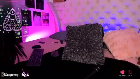 Val Help me get to 100 thumbs up online show from 1, 12, 2025