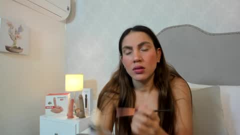 Snapshot of susanthomass chatting on 25, 4, 2026 susanthomass online show from 25, 4, 2026