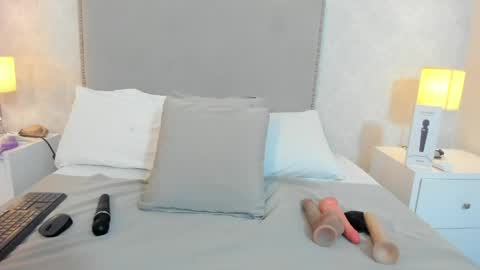 Snapshot of susanthomass chatting on 23, 5, 2026 susanthomass online show from 23, 5, 2026