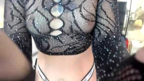 susanvilla online show from 20, 4, 2026